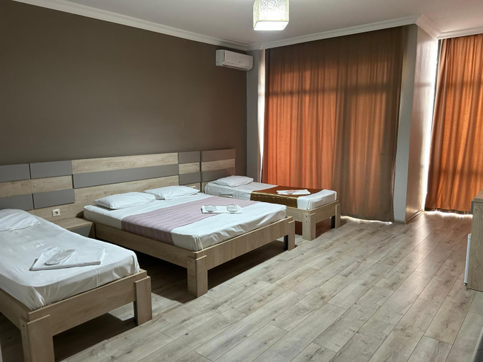 Bedroom 3, Hotel Wave, Batumi