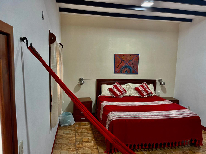 Bedroom 2, Hotel casa teresa cafe galeria, Dist. Juchitan