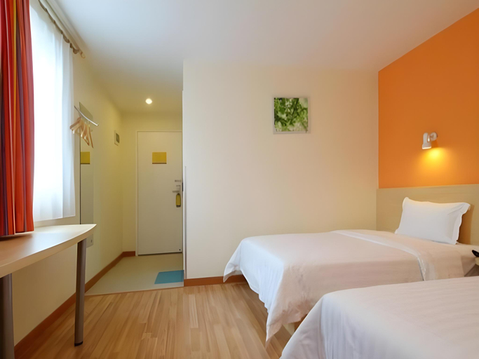 Bedroom 4, 7 Days Inn Taicang Shaxi Ancient Town, Suzhou