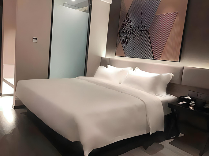Bedroom 4, IU Hotel Chongqing West Railway Station Square, Chongqing