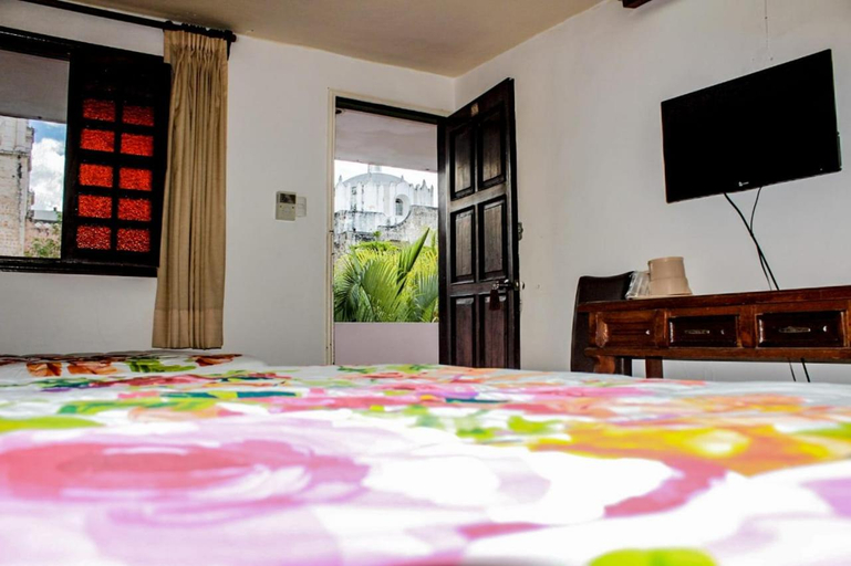 Others 2, Hotel San Clemente, Valladolid