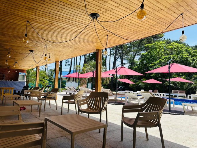 Food & Drinks, Claude Monet beach hotel, Ozurgeti