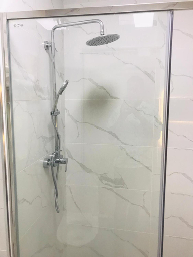 Bathroom 2, Nausori Plaza Hotel