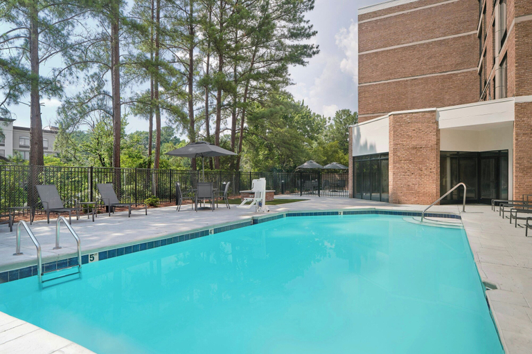 Sport & Beauty, Fairfield by Marriott Inn & Suites Durham, Durham