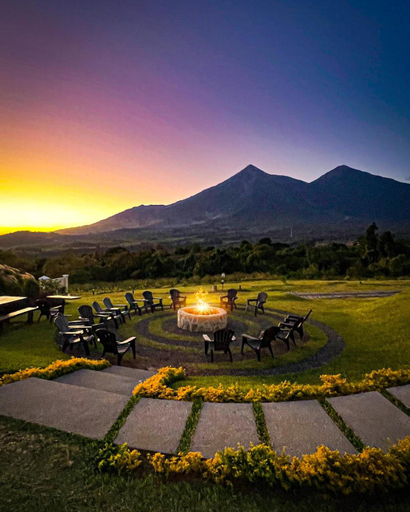 Others 5, Finca San Cayetano, Alotenango