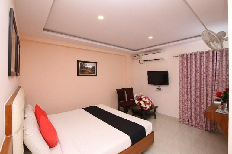 Bedroom 2, Hotel Crystal Orchid, Bangalore