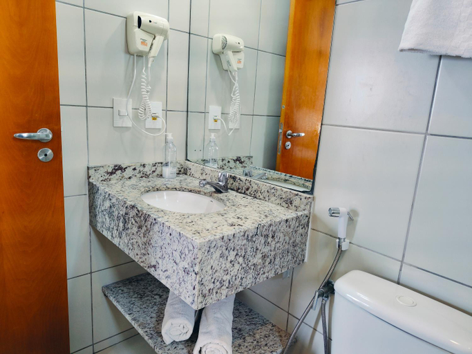 Bathroom 4, Janasti Suites Praia de Ponta Negra, Natal