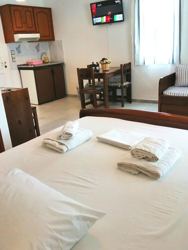 Bedroom 4, Diamantis studios apartments, South Aegean