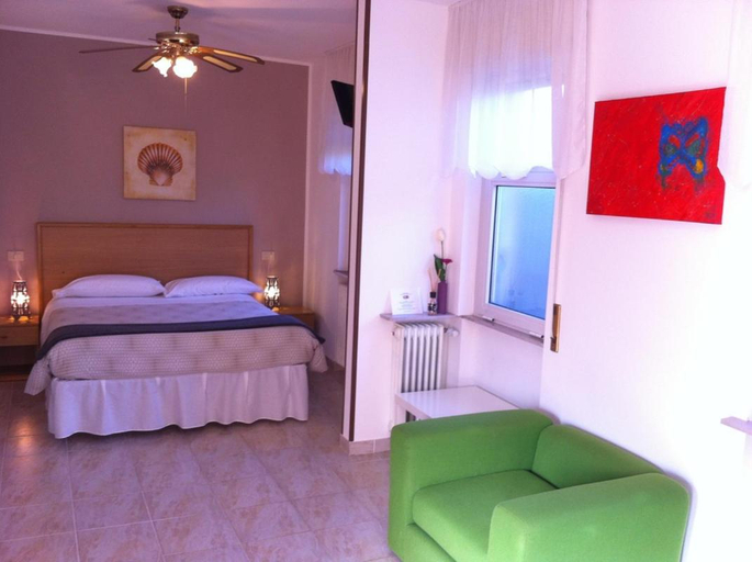 Bedroom 2, Hotel Moderno, Udine