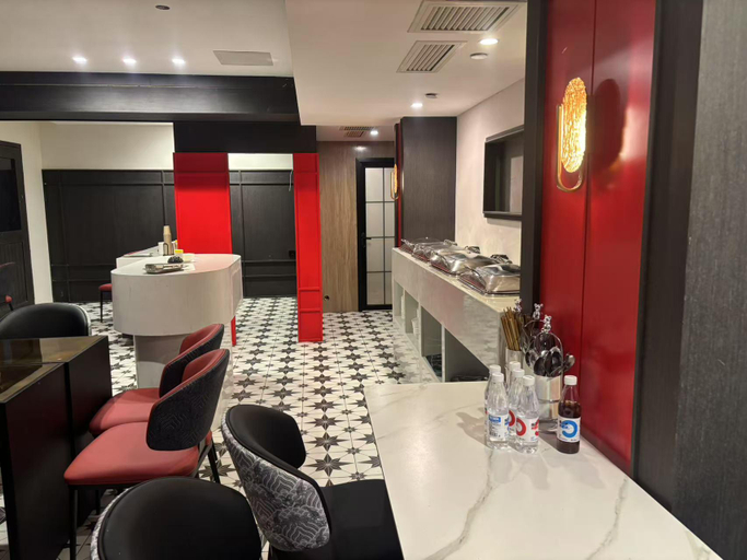 Food & Drinks 2, 重庆陌隅酒店 - 人民大礼堂地铁站店, Chongqing