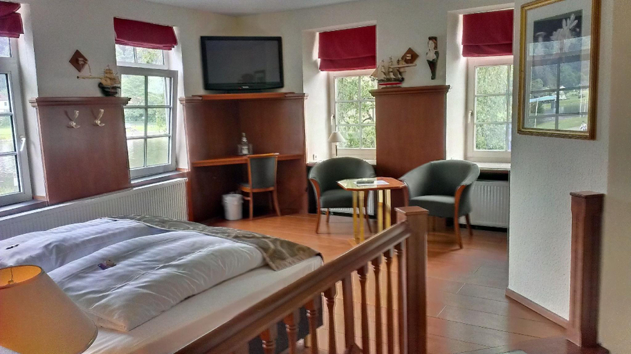 Bedroom 2, Hotel Goldener Anker, Holzminden