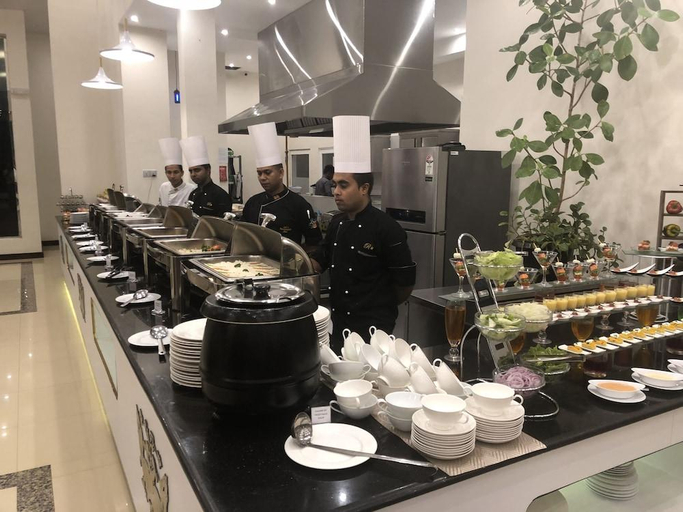 Food & Drinks 4, Rivendell Hotel, K.F.G. & G. Korale