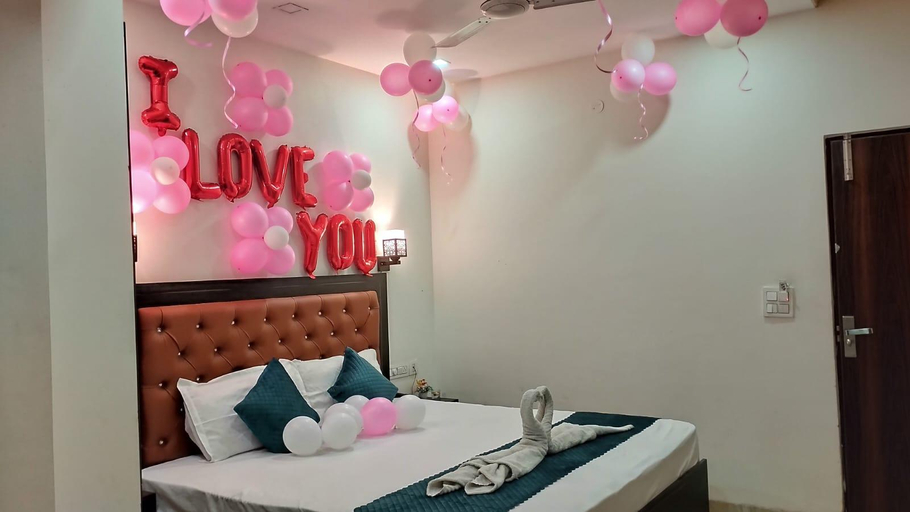 Others 3, hotel skyee residency, Chandigarh