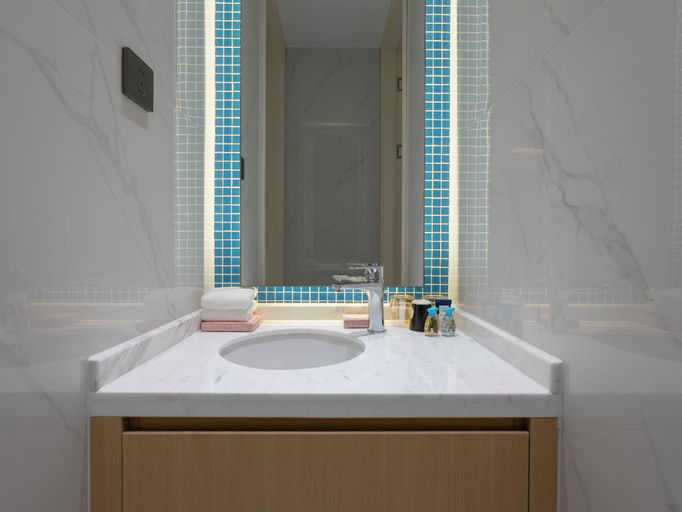 Bathroom 4, Zhuhai E•Bether Apartment Hotel, Zhuhai