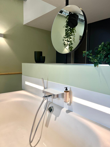 Bathroom 3, MiHotel Comte, Rhône