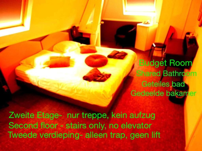 Bedroom 3, Hotel Kuiperduin, Rotterdam