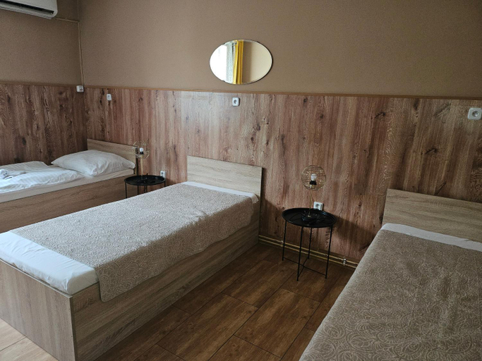 Bedroom 2, Hotel Taurus, Ostrava