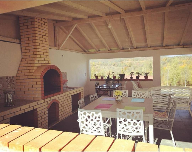 Food & Drinks 4, Pensiunea Gradina Ascunsa, Bughea De Jos