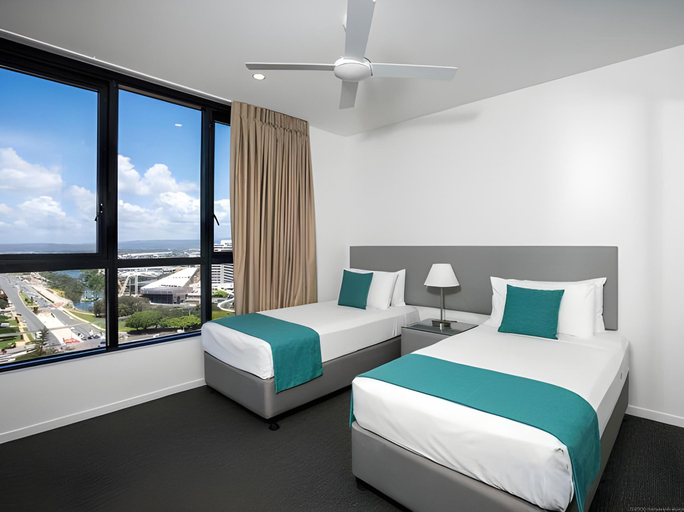 Bedroom 3, Synergy Broadbeach Apartments, Gold Coast