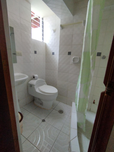 Bathroom, Kuntur House Machupicchu, Urubamba