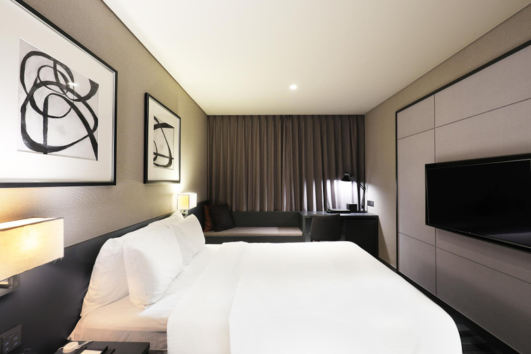bedroom 14