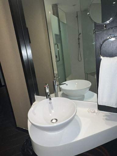 Bathroom 5, Guangdong Nanmei Osotto Hotel, Guangzhou