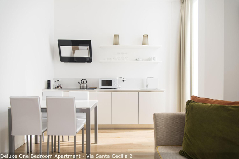 Others 5, Brera Apartments in San Babila, Milano