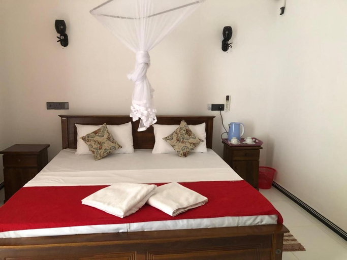 Bedroom 2, Sigiri Heaven Villa, Dambulla