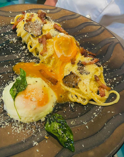 Food & Drinks 3, DubaiVillage, Napoli