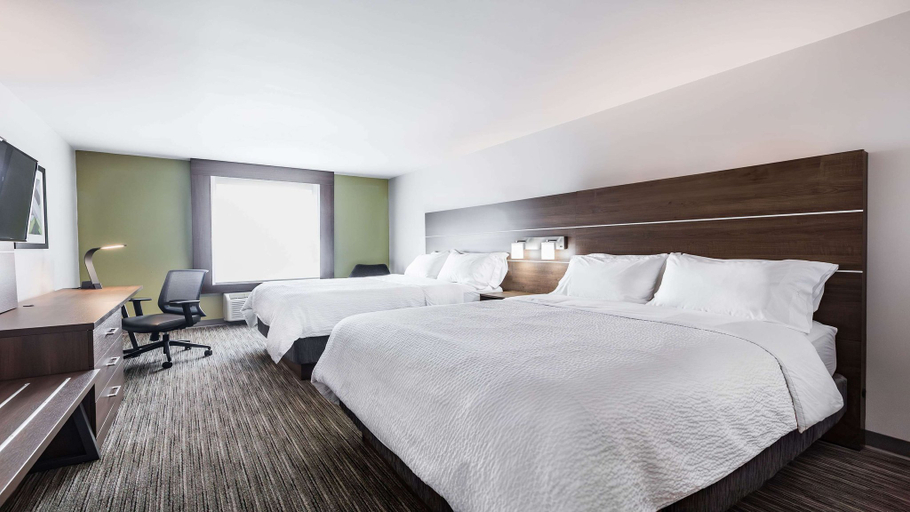 Holiday Inn Express & Suites-Regina-South - Tap to explore photos