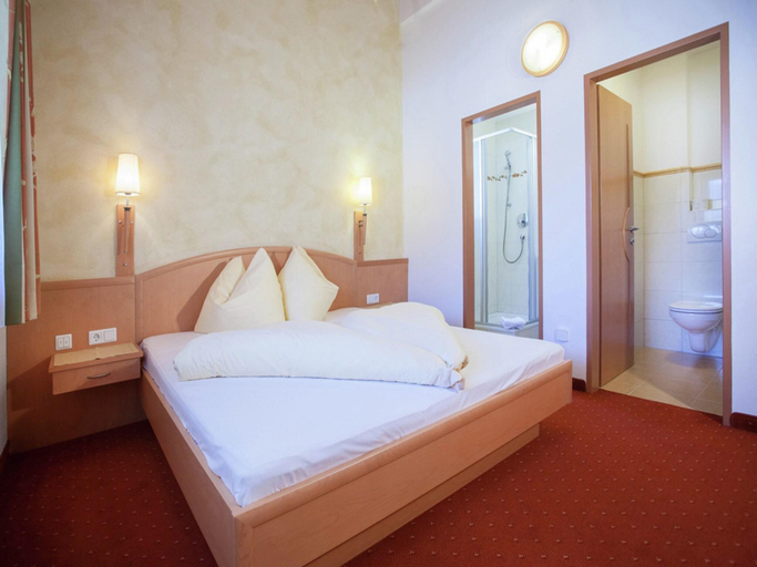 Bedroom 3, Apartment in Kaltenbach near Ski Lift, Schwaz