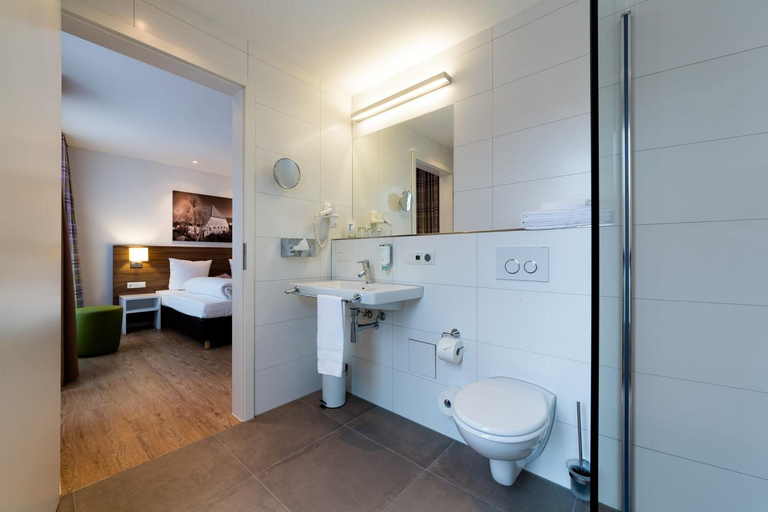Bathroom 4, SCHLAFGUT Domhof erleben, Mainz-Bingen