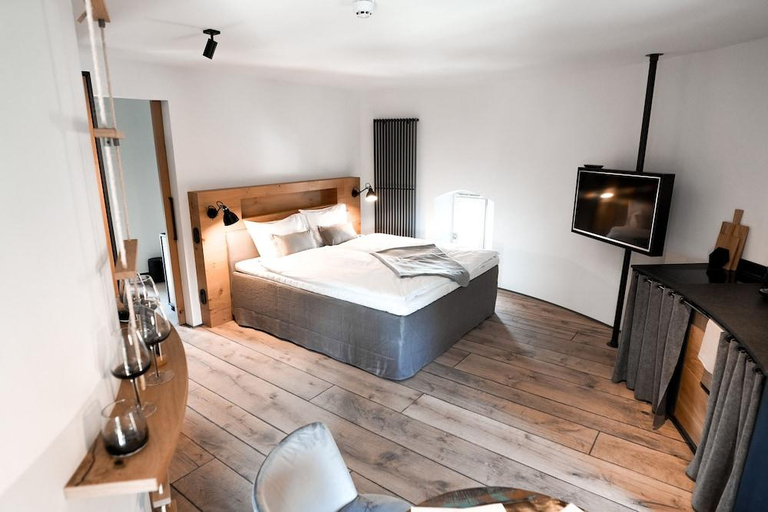 Bedroom 4, Apart Hotel Wasserturm, Segeberg
