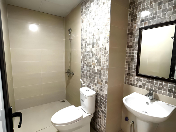 Bathroom 5, Era Westlake Apartment, Cầu Giấy