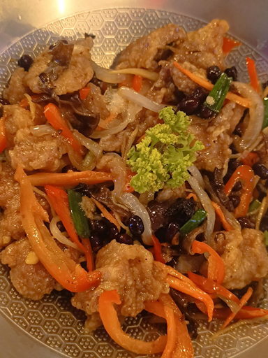 Food & Drinks 5, Plato De Ciudad II, Malay