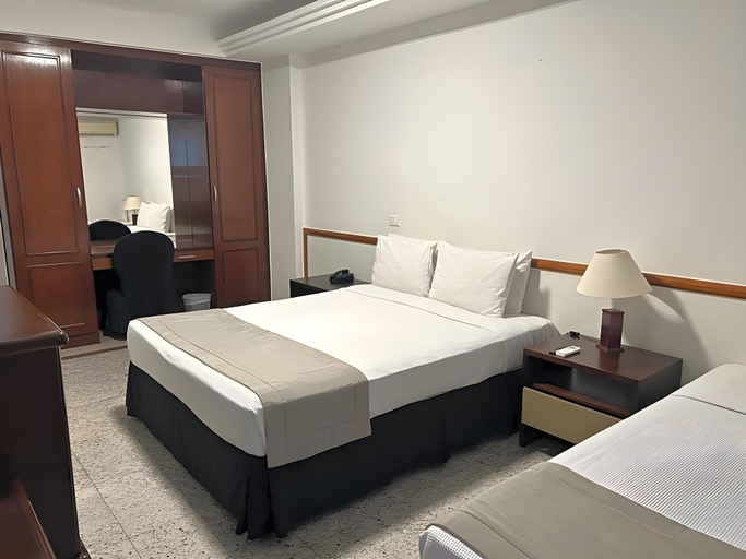 Bedroom 3, Americas Benidorm Hotel, Rio de Janeiro