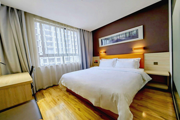 Bedroom 3, 7 Days Premium·Chongqing Nanping Pedestrian Street LRT Station, Chongqing