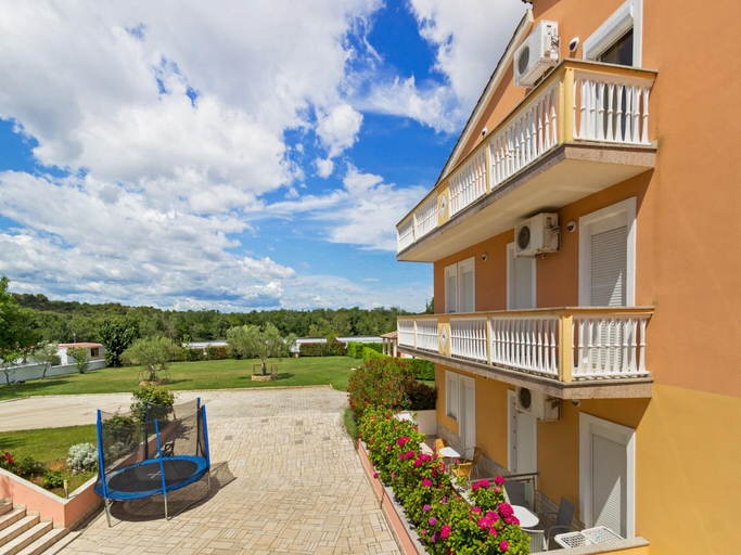 Others 5, Apartment in Banjole near Centinera Beach, Medulin