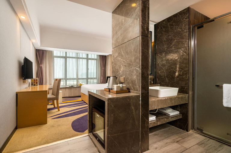 Bathroom 4, Lavande Hotels Zhuhai Doumen, Zhuhai