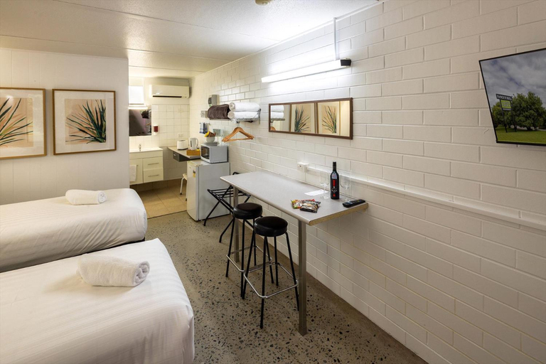 Others 4, 24HourCheck-In- Bridgewater Motel-Victoria-Australia, Loddon - South