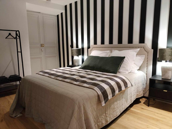 Bedroom 2, Chateau de l'Olivete, Gard