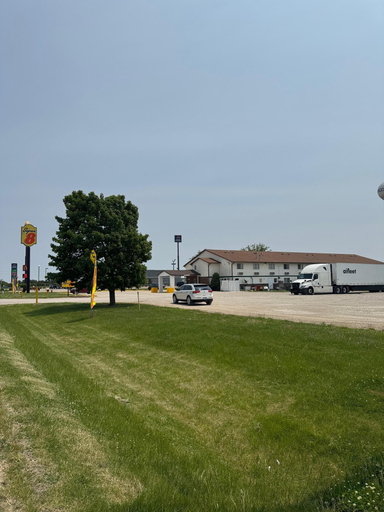 Exterior & Views 2, Super 8 by Wyndham Mendota I-39, La Salle