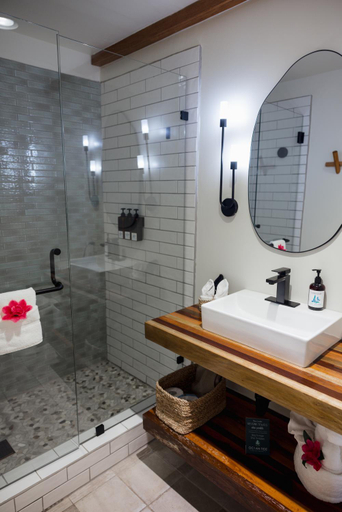 Bathroom 3, Ocean Tide Beach Resort