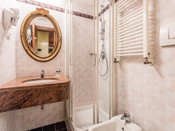 Bathroom 4, Raeli Hotel Archimede, Rome