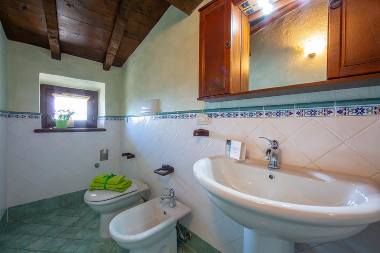 Bathroom 3, Rosa Liano in Hilly Area, Brescia