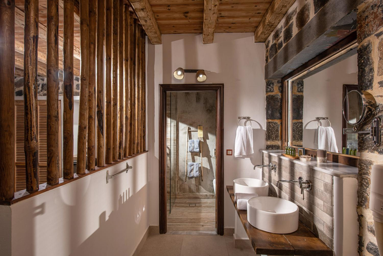 Bathroom 4, Balsamico Traditional Suites, Crete