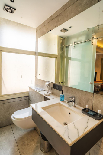 Bathroom 5, SKI Hotels And Resorts, Garhwal