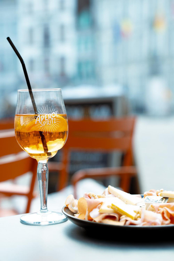 Food & Drinks 5, Hotel Grand Place, Hainaut