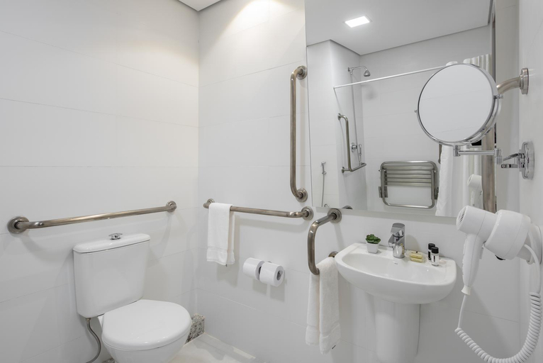 Bathroom 4, Intercity Sao Leopoldo, São Leopoldo