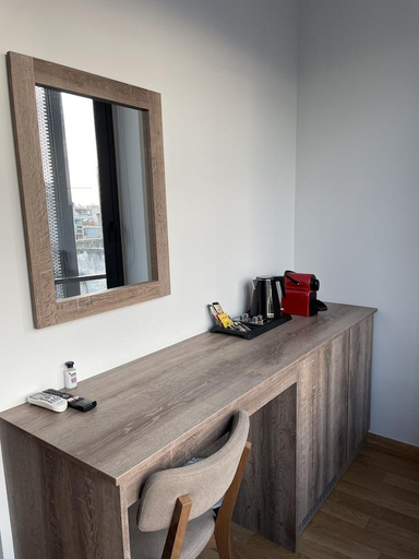 Others 5, Iasonos Suites Athens, Attica
